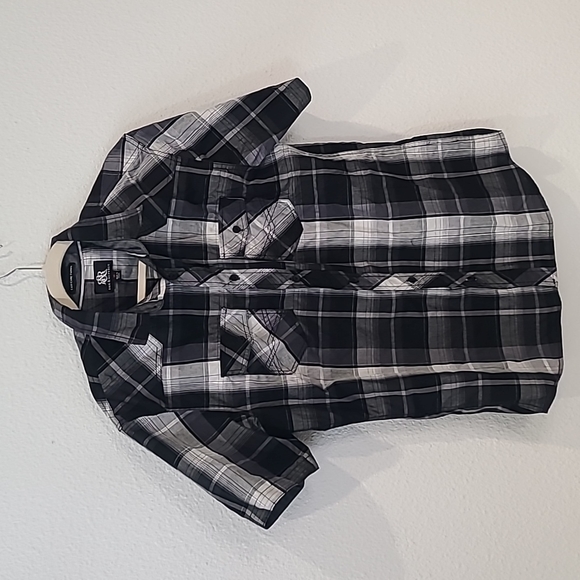 Rock & Republic Shirts Rock Republic Mens Button Down Shirt Black